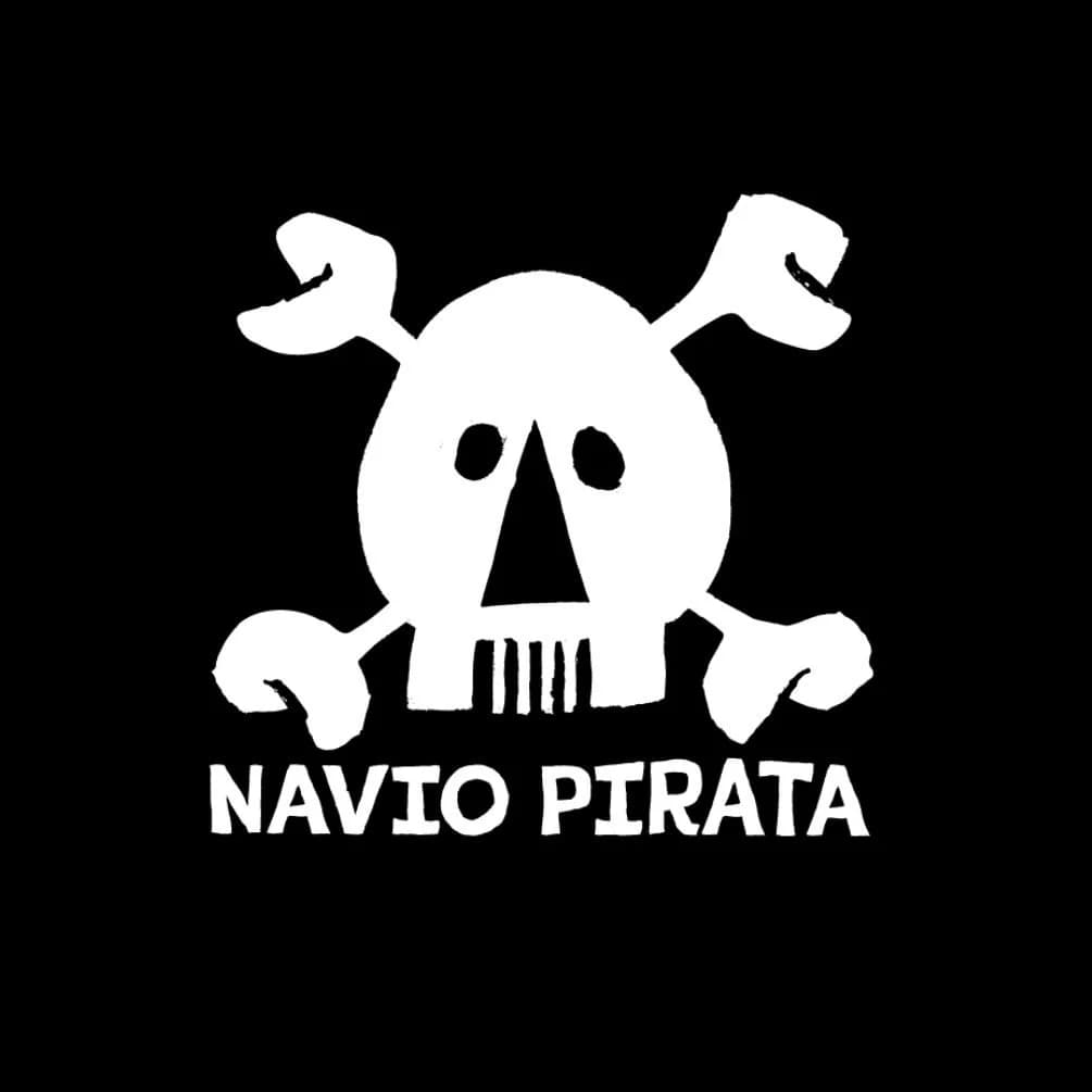 Navio Pirata - BaianaSystem — bloco de rua
